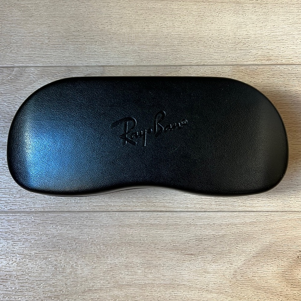 Ray-Ban Case